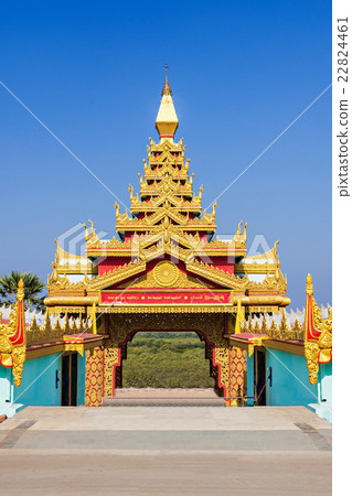 Global Vipassana Pagoda 22824461