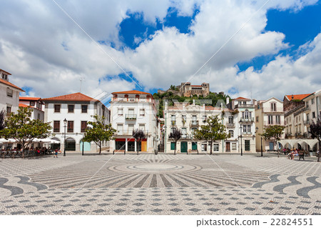 Central square, Leiria 22824551