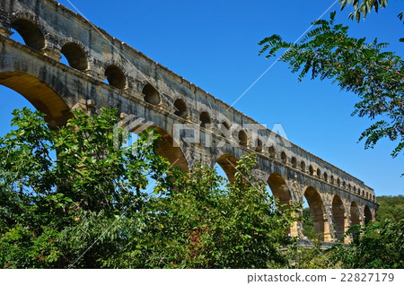 Pont du Gard 22827179