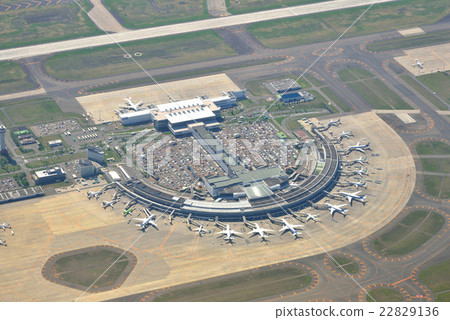 New Chitose Airport Terminal 22829136