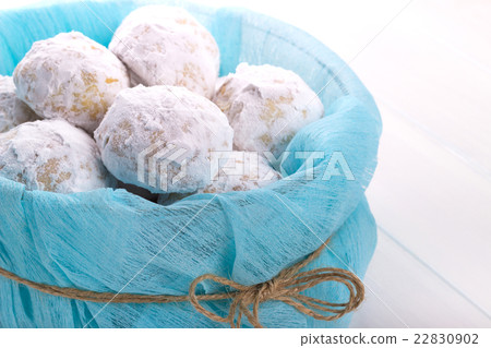Traditional Christmas cookies 22830902