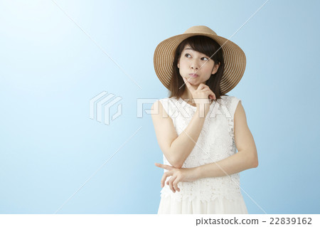 一件女人的肖像 22839162