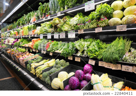 Overseas Supermarket 22840411