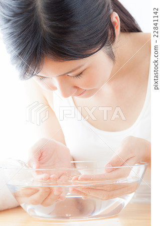 洗臉，水，碗 22841142