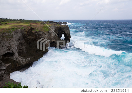 Manzamo Cape in Okinawa, Japan Manzamo Cape in Okinawa, Japan 22851914