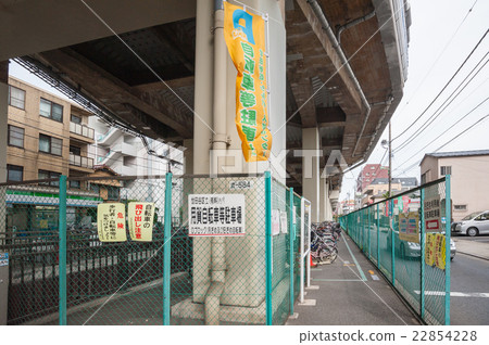 Tokyo walk, near Setagaya-ku Tokyu Noga station 22854228