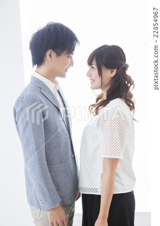 年輕夫婦 年輕夫婦 22854967
