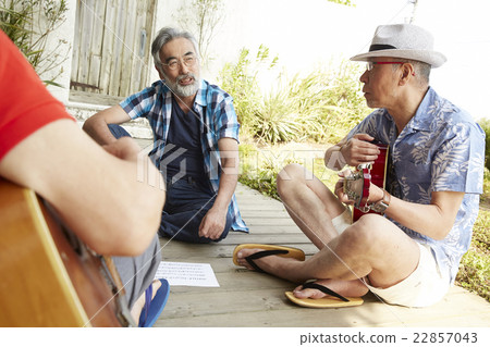 Senior music to enjoy your hobbies 22857043