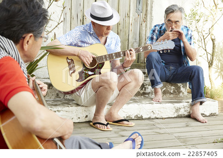 老人享受你的愛好 老人享受你的愛好 22857405