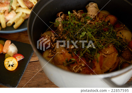 Herb chicken 22857595