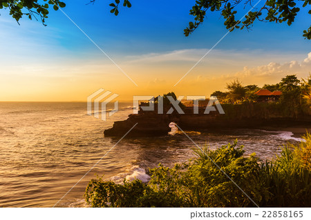 Tanah Lot Temple - Bali Indonesia Tanah Lot Temple - Bali Indonesia 22858165