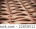 Wooden dishes 22858512