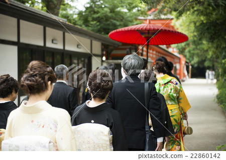 Wedding attendance 22860142