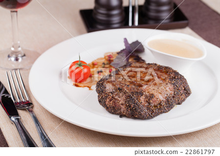 Grilled beef steak 22861797