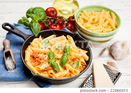 Traditional penne pasta Traditional penne pasta 22866853