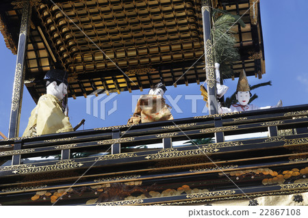 Karakuri doll of a mountain car 22867108