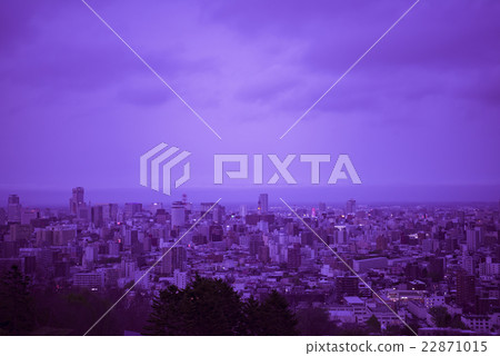 Sapporo at dusk 22871015