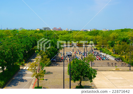 在熱帶土地景觀 在熱帶土地景觀 22871642