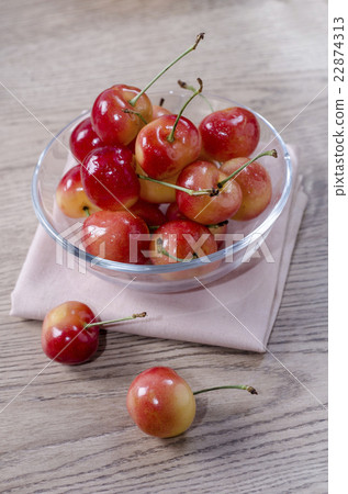 Sweet ripe cherry 22874313