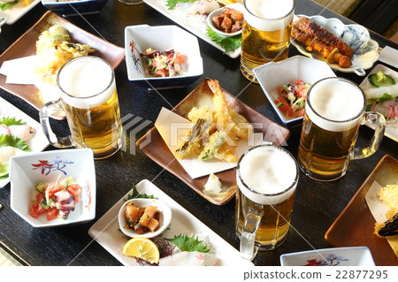 Izakaya Draft Beer and Food 22877295