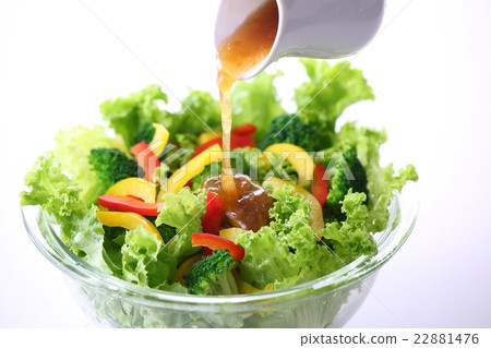 Dressing vegetable salad 22881476