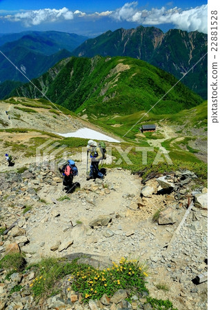 Climbers of the Southern Alps · Senjogatake mountains and the view of Senjo hut · horseback · sawama area Climbers of the Southern Alps · Senjogatake mountains and the view of Senjo hut · horseback · sawama area 22881528