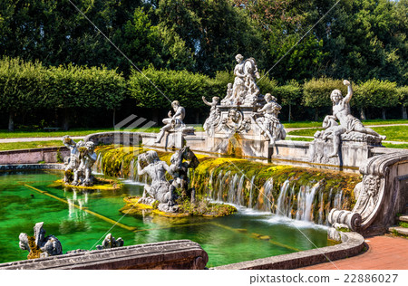 Fontana di Cerere at the Royal Palace of Caserta Fontana di Cerere at the Royal Palace of Caserta 22886027