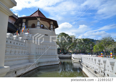 Sinhala style octagonal temple of Buddhist temples, once a king's resting place, now the scripture library Sinhala style octagonal temple of Buddhist temples, once a king's resting place, now the scripture library 22891027