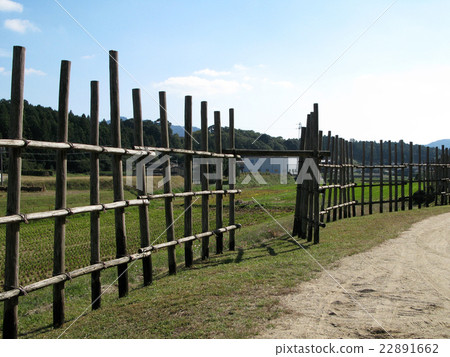 Nagashi·Shintaku-hara老戰場的馬柵欄 Nagashi·Shintaku-hara老戰場的馬柵欄 22891662