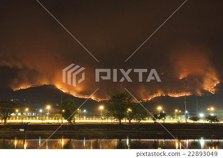 wildfire with long shutterspeed wildfire with long shutterspeed 22893049