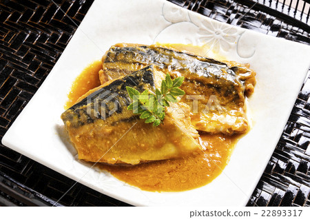煮鯖魚味噌煮鯖魚與味噌燜魚 22893317