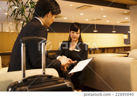 酒店客服酒店男士禮賓服務 22895040