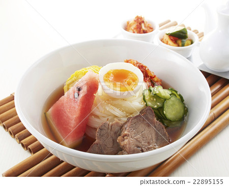 An appetizing cold noodle 22895155