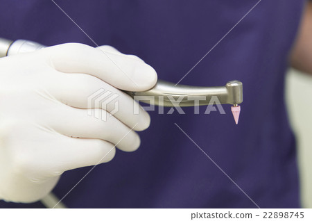 一位牙醫 22898745