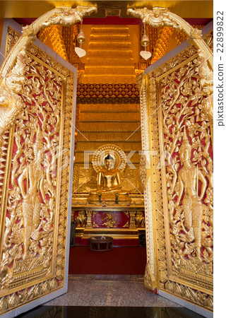 Entrance to Buddhist temple Entrance to Buddhist temple 22899822
