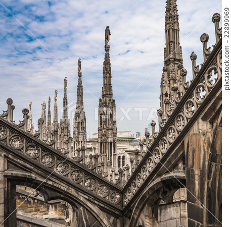 Roof terraces of Milan Cathedral, Lombardia, Italy 22899969