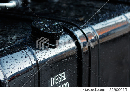 fuel tank of diesel truck fuel tank of diesel truck 22900615