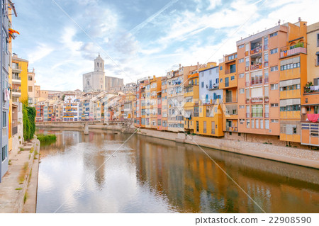 Girona. Multi-colored facades of houses on the 22908590