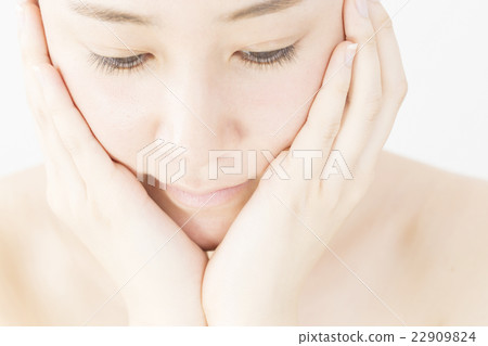 Beauty image bust up naked lady down peeled down white back 22909824