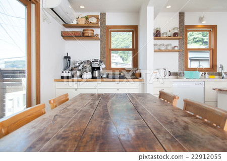 Wood-style antique dining kitchen Wood-style antique dining kitchen 22912055