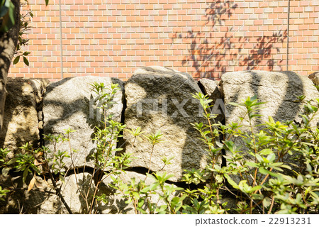 Stone wall 22913231