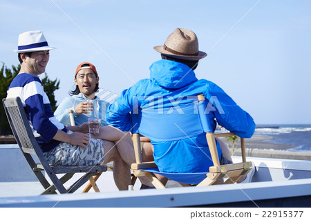 Seaside family life Seaside family life 22915377