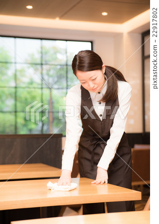 Waitress photography cooperation: TENOHA DAIKANYAMA 22917802