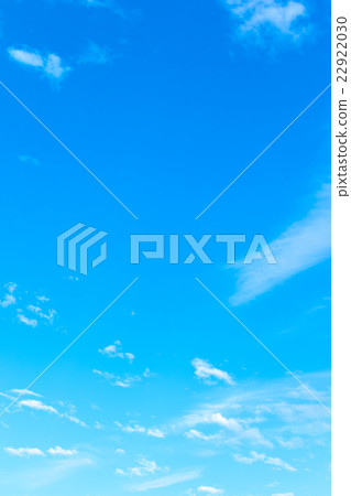 天空在初夏多雨在雪天空圖像天空材料材料拷貝空間藍天圖像雲彩前 天空在初夏多雨在雪天空圖像天空材料材料拷貝空間藍天圖像雲彩前 22922030