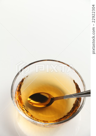 White wine vinegar 22922304