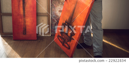 Painter atelier 22922834