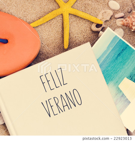text feliz verano, happy summer in spanish 22923013