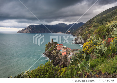 Vernazza village in Cinque Terre, Italy 22923976