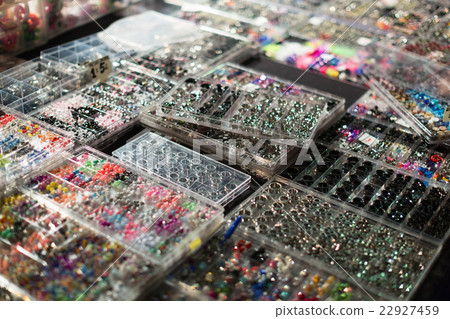 Shopwindow with body piercing jewelry Shopwindow with body piercing jewelry 22927459