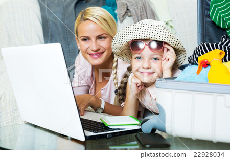Excited blonde mother and little girl 22928034